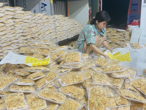 Cơm cháy chà bông thành phẩm