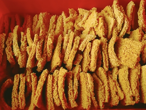 sỉ cơm cháy chà bông