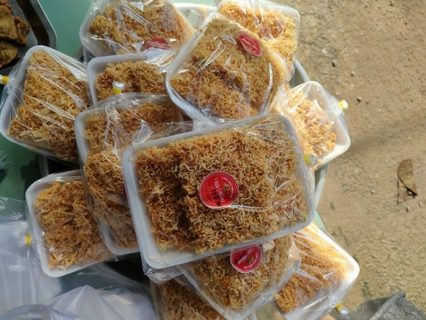 SẢN XUẤT CƠM CHÁY CHÀ BÔNG