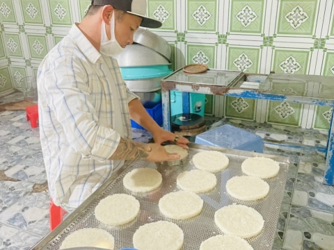 SẢN XUẤT CƠM PHÔI